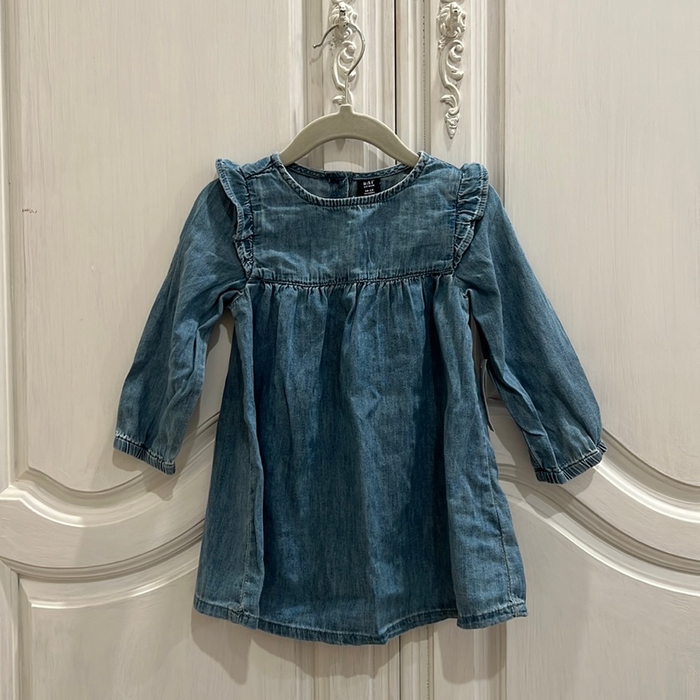 Baby Gap denim dress new with tags size 18-24 months